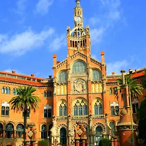 Bcnstop Sagrada Familia Апарт-отель Барселона