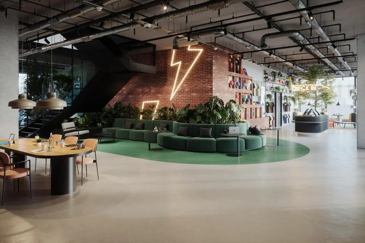 The Social Hub Barcelona Poblenou Hotel