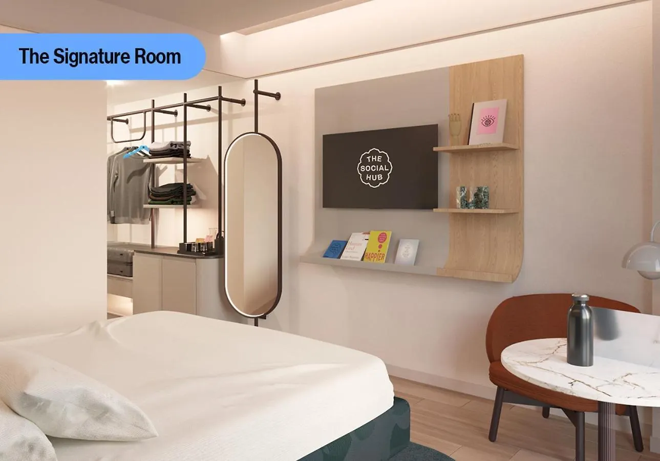 The Social Hub Barcelona Poblenou Hotel 0*,  Spain