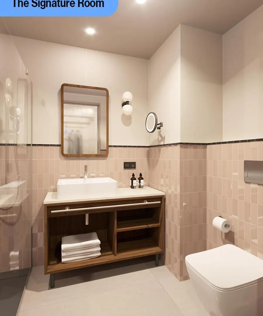 The Social Hub Barcelona Poblenou Hotel