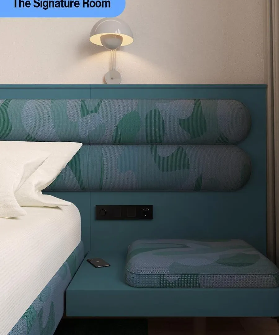 The Social Hub Barcelona Poblenou Hotel