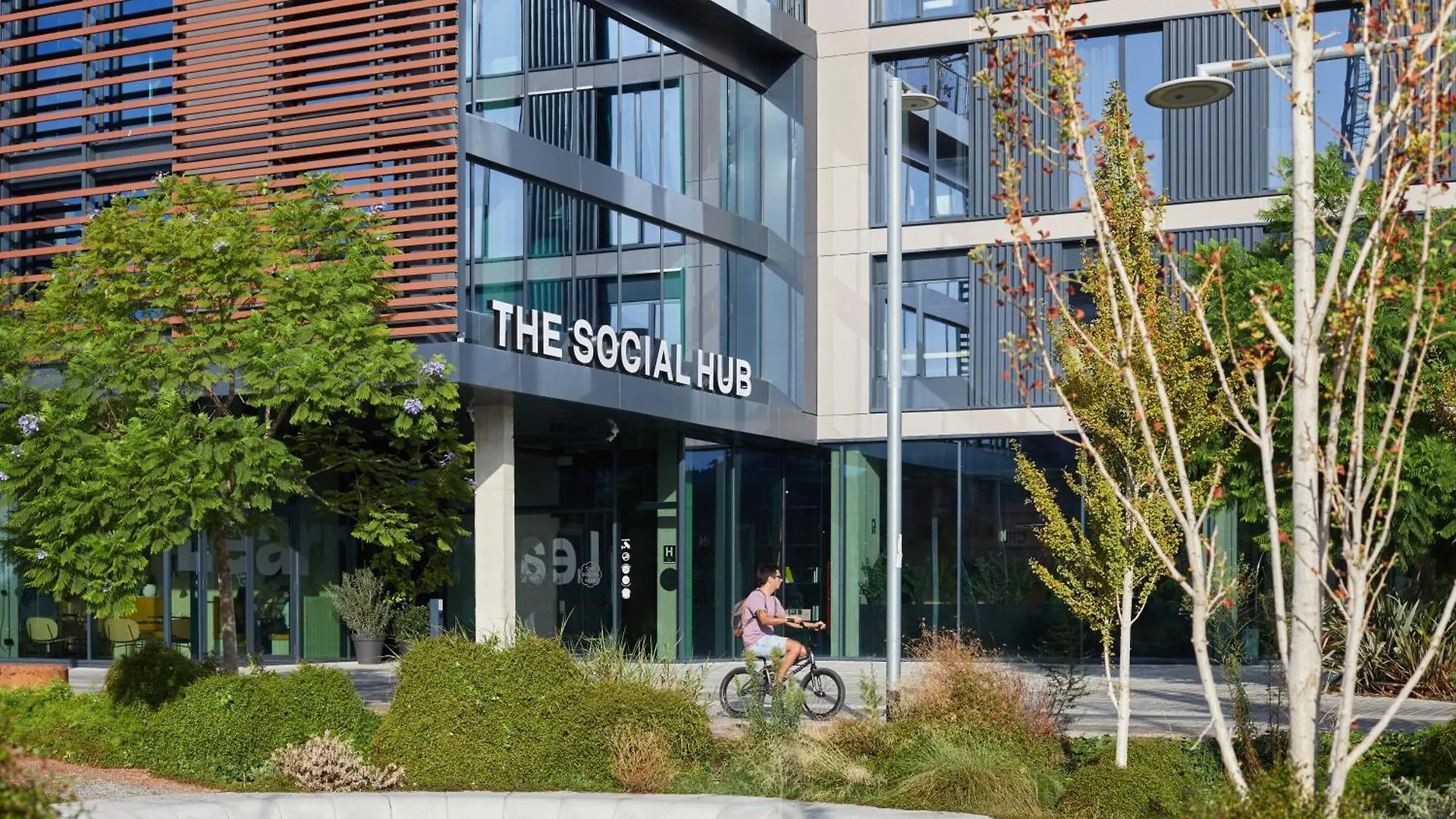 The Social Hub Barcelona Poblenou Hotel 0*,  Spain